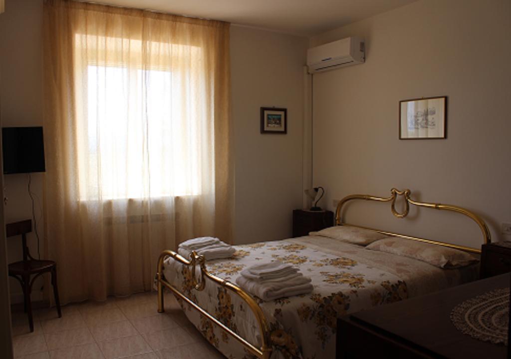 Ai Prati Vecchi Hotel Marsciano Luaran gambar